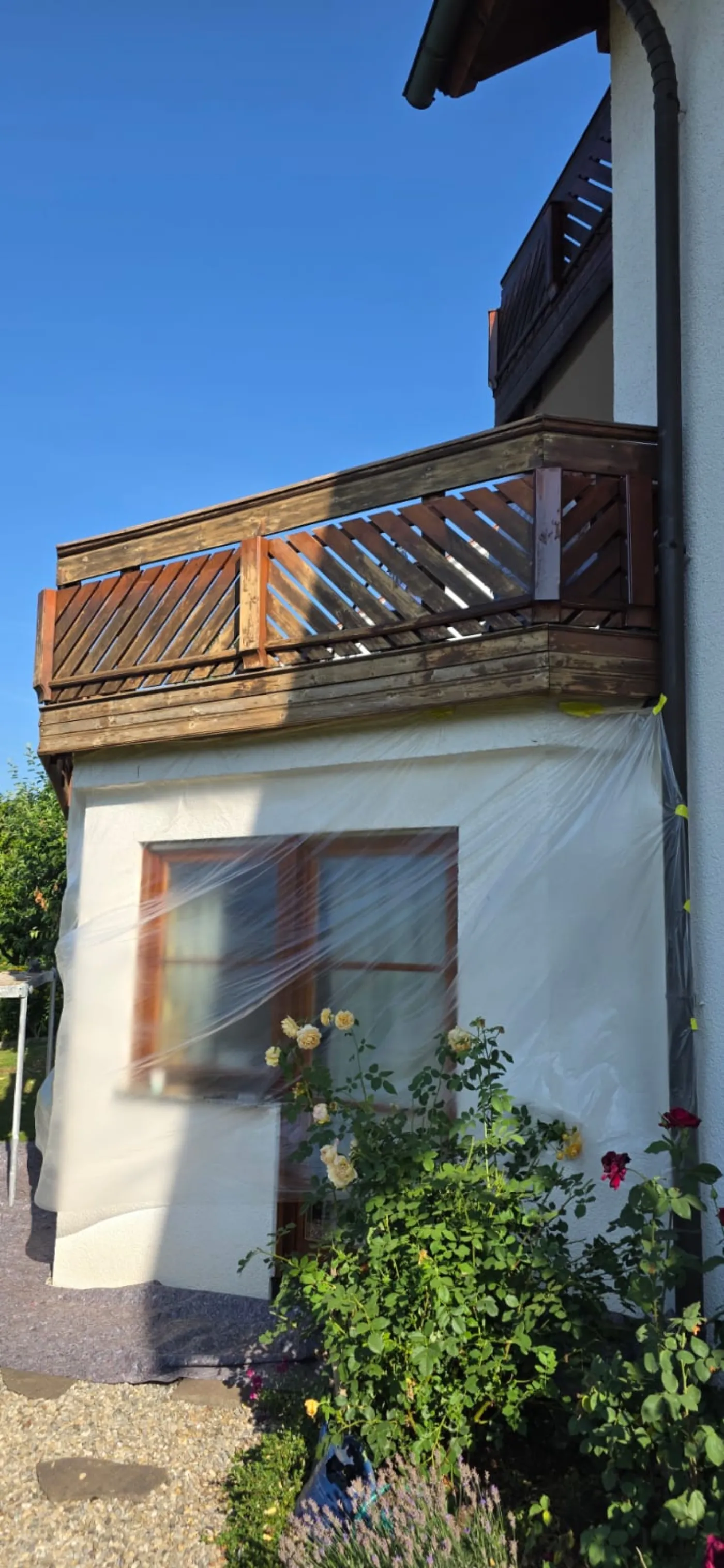 Vorher: Balkongeländer lackiert Göppingen – Maler Wildstein