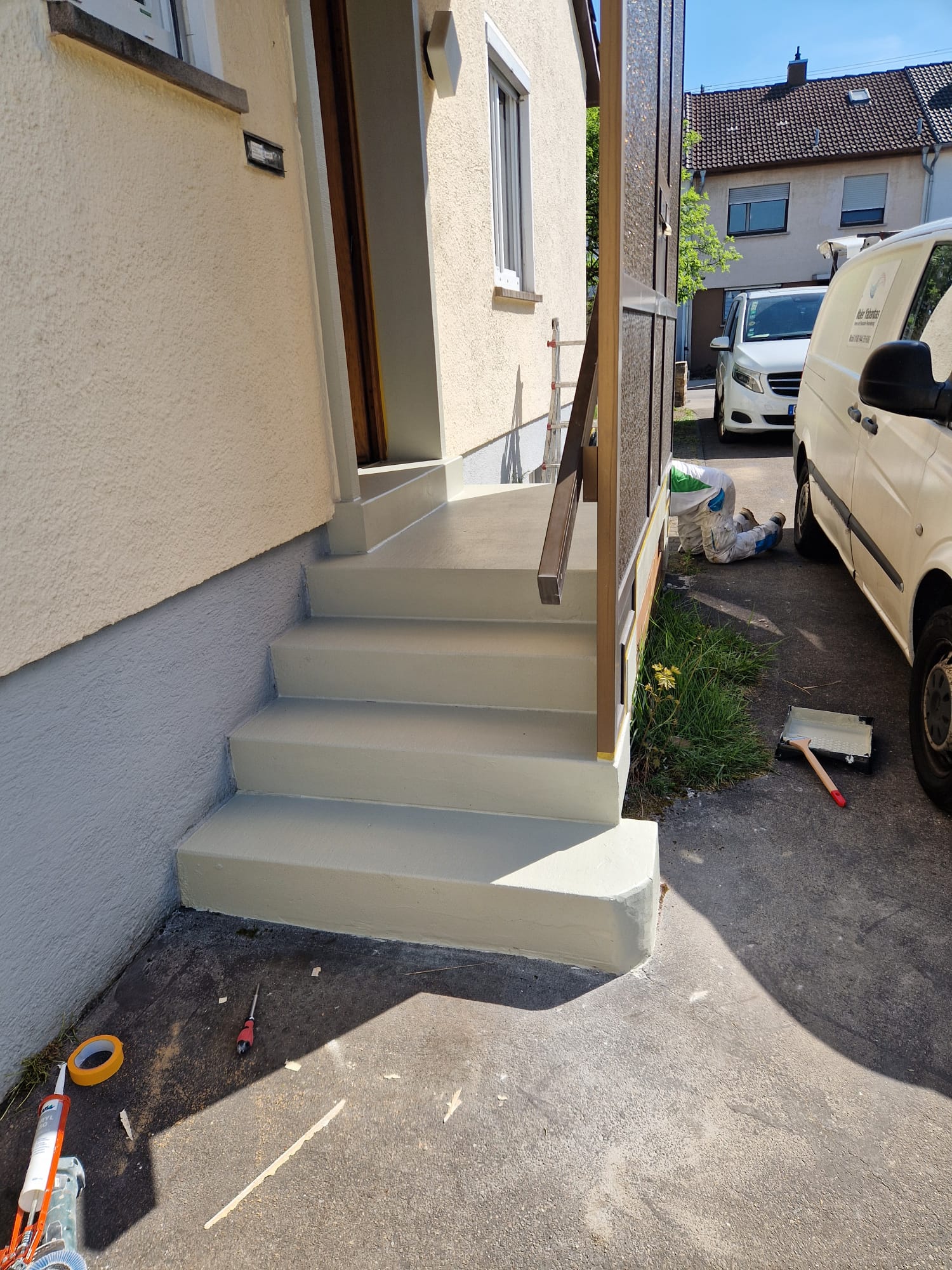 Nachher: Renovierung Treppe/Stufen beschichtung Außenbereich – Maler Wildstein