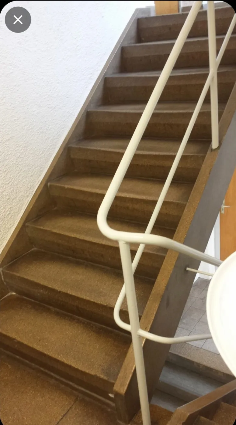 Vorher: Treppenrenovierung Innenbereich Göppingen – Maler Wildstein